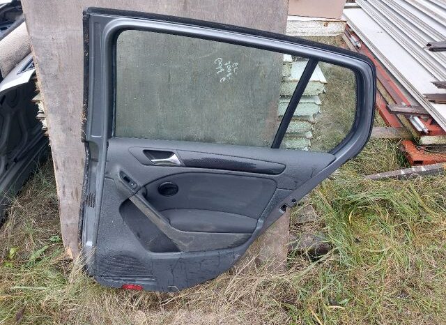 
								VW Jobb hátsó Ajtó (Részeivel) full									