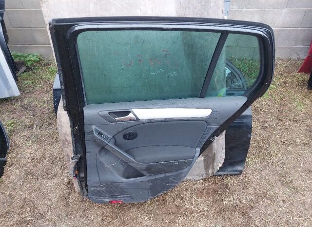 
								VW Jobb hátsó Ajtó (Részeivel) full									