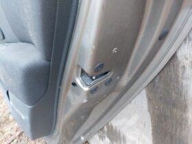 RENAULT Jobb hátsó Ajtó (Részeivel)