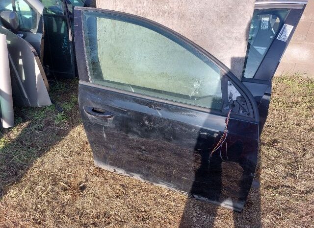 
								VW Jobb első Ajtó (Részeivel) full									
