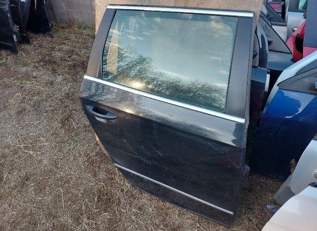 
								VW Jobb hátsó Ajtó (Részeivel) full									