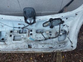 TOYOTA Csomagtérajtó (Üres lemez)