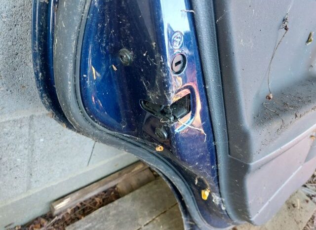 
								VW Bal hátsó Ajtó (Részeivel) full									