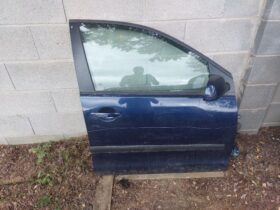 VW Jobb első Ajtó (Részeivel)