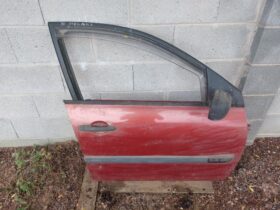 RENAULT Jobb első Ajtó (Részeivel)