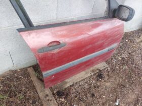 RENAULT Jobb első Ajtó (Részeivel)