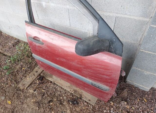 
								RENAULT Jobb első Ajtó (Részeivel) full									