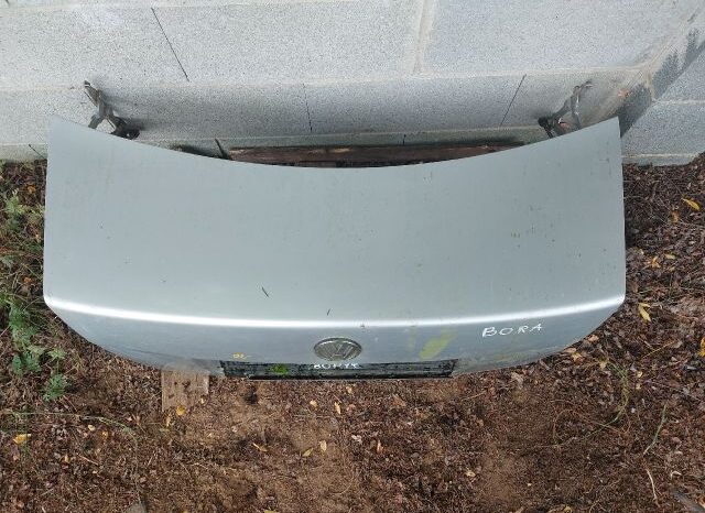 
								VW Csomagtérajtó (Részeivel) full									