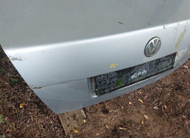 
								VW Csomagtérajtó (Részeivel) full									
