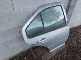 VW Jobb hátsó Ajtó (Részeivel)