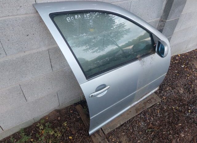 
								VW Jobb első Ajtó (Részeivel) full									
