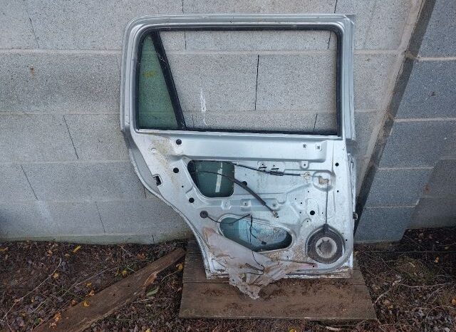 
								OPEL Bal hátsó Ajtó (Részeivel) full									