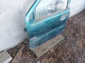 SUZUKI Bal első Ajtó (Részeivel)