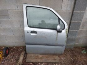 OPEL Jobb első Ajtó (Részeivel)