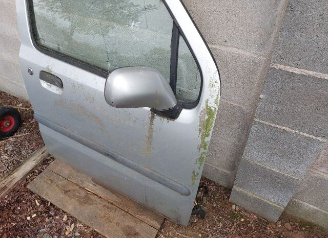 
								OPEL Jobb első Ajtó (Részeivel) full									
