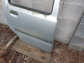 OPEL Jobb hátsó Ajtó (Részeivel)