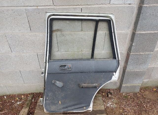 
								SUZUKI Jobb hátsó Ajtó (Részeivel) full									
