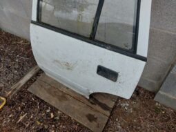 
										SUZUKI Bal hátsó Ajtó (Részeivel) full									