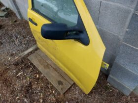 VW Jobb első Ajtó (Részeivel)