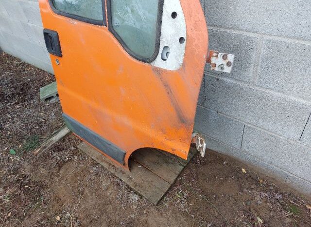 
								FIAT Jobb első Ajtó (Részeivel) full									