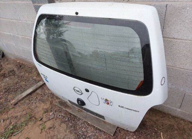 
								OPEL Csomagtérajtó (Részeivel) full									