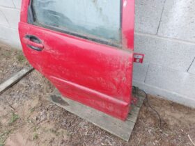 VW Jobb hátsó Ajtó (Részeivel)