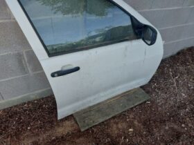 VW Jobb első Ajtó (Részeivel)