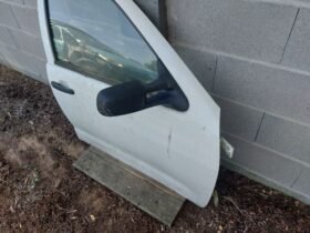 VW Jobb első Ajtó (Részeivel)