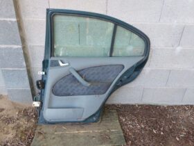 SKODA Jobb hátsó Ajtó (Részeivel)