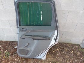 FORD Jobb hátsó Ajtó (Részeivel)