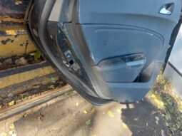
										OPEL Bal hátsó Ajtó (Részeivel) full									