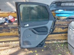 
										FORD Jobb hátsó Ajtó (Részeivel) full									