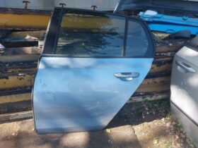 VW Bal hátsó Ajtó (Részeivel)