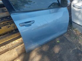 VW Jobb első Ajtó (Részeivel)