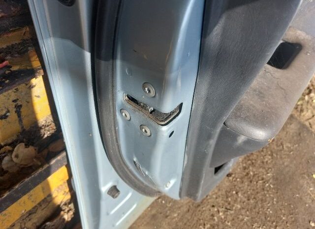 
								OPEL Bal első Ajtó (Részeivel) full									