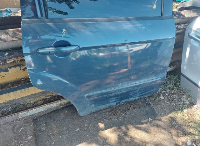 
								FORD Jobb hátsó Ajtó (Részeivel) full									