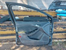 FORD Bal első Ajtó (Részeivel)