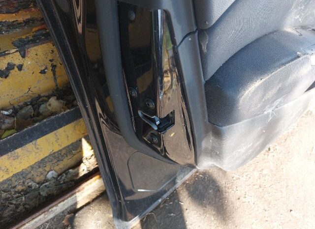 
								OPEL Bal első Ajtó (Részeivel) full									
