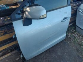 RENAULT Bal első Ajtó (Részeivel)