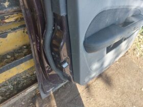 FORD Bal első Ajtó (Részeivel)