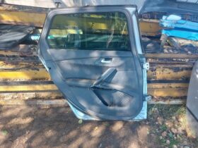 PEUGEOT Bal hátsó Ajtó (Részeivel)