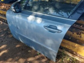 PEUGEOT Bal első Ajtó (Részeivel)