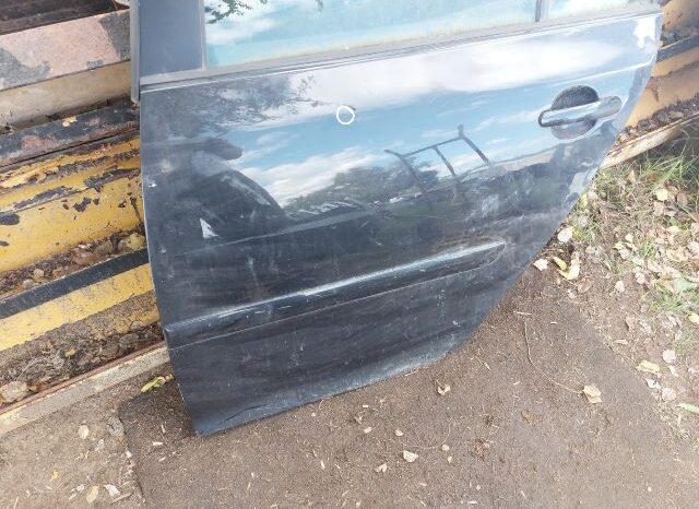 
								SKODA Bal hátsó Ajtó (Részeivel) full									