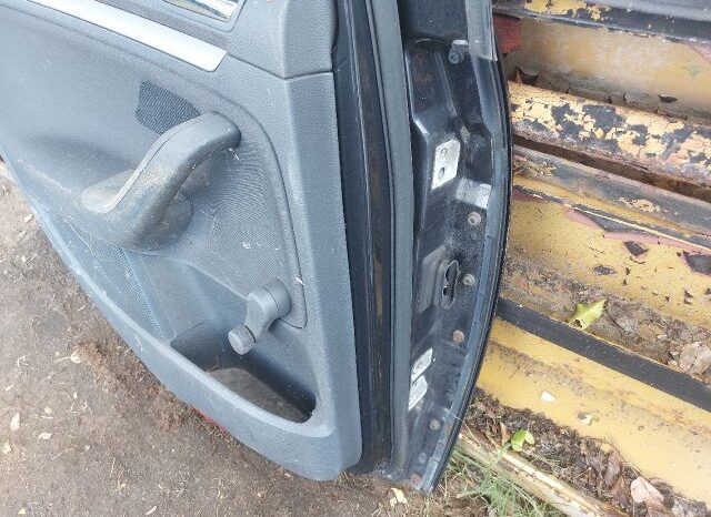 
								SKODA Bal hátsó Ajtó (Részeivel) full									