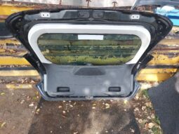 
										FORD Csomagtérajtó (Részeivel) full									