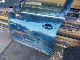 PEUGEOT Bal első Ajtó (Részeivel)