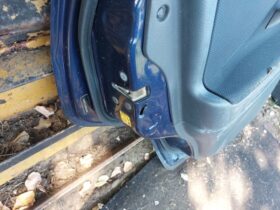 SUZUKI Bal hátsó Ajtó (Részeivel)