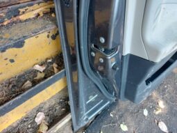 
										TOYOTA Bal első Ajtó (Részeivel) full									