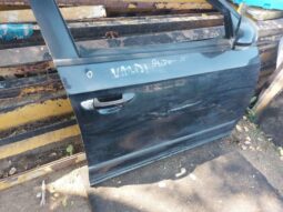 
										VW Jobb első Ajtó (Részeivel) full									