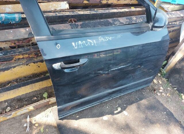 
								VW Jobb első Ajtó (Részeivel) full									